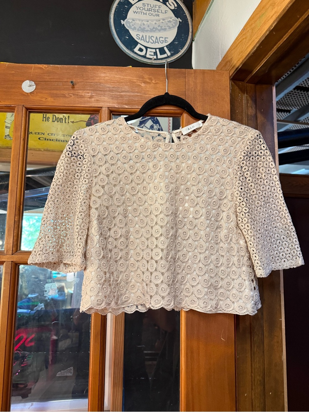 A.L.C. Beige ivory crochet lace crop top size medium